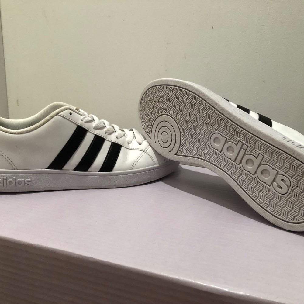 Women’s Adidas shoes